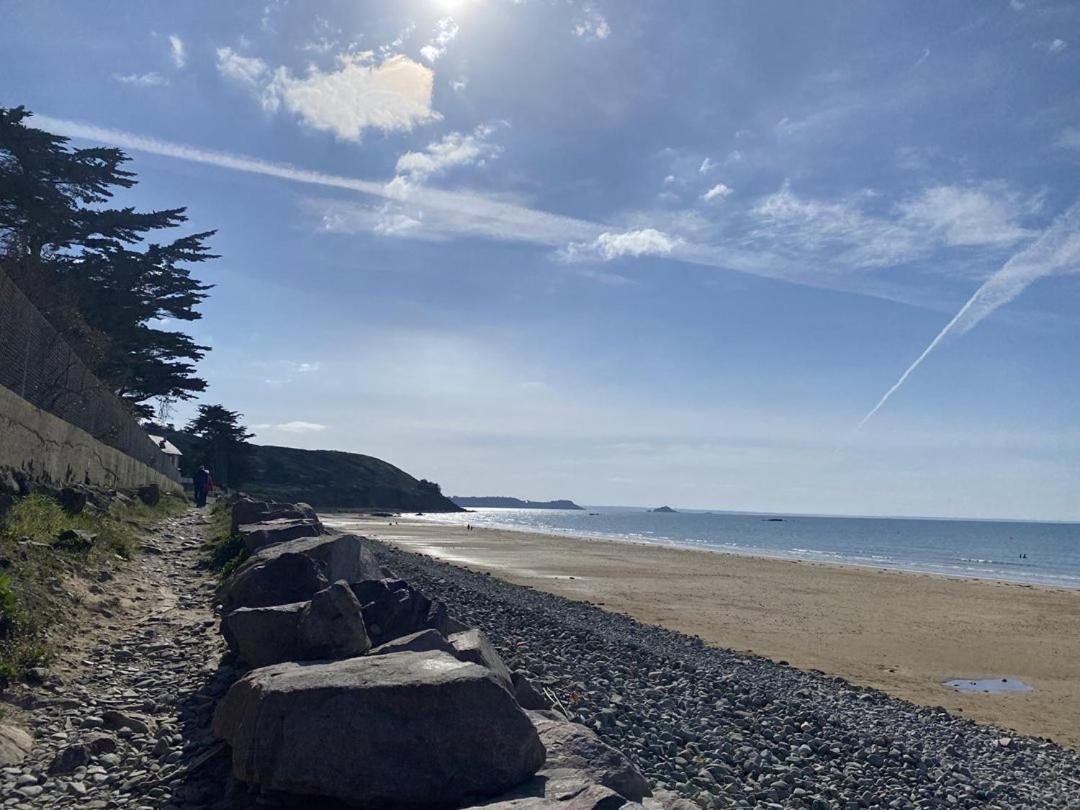 441 - A Erquy, En Bordure De La Tres Belle Plage De Caroual 2Km De Sables Fin Kültér fotó
